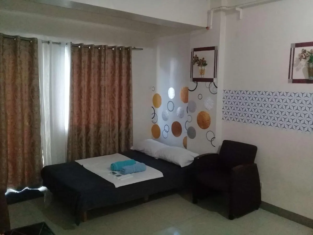 Emmanuel'S Service Apartment Near The Airport Manila Philippines