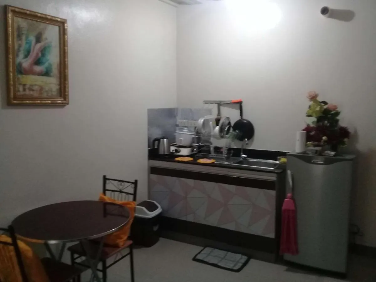 Emmanuel'S Service Apartment Near The Airport Manila